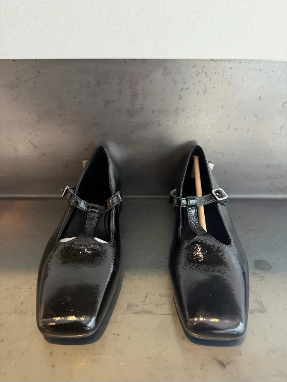 Vagabond Debbi Pumps - Picture 2 of 4